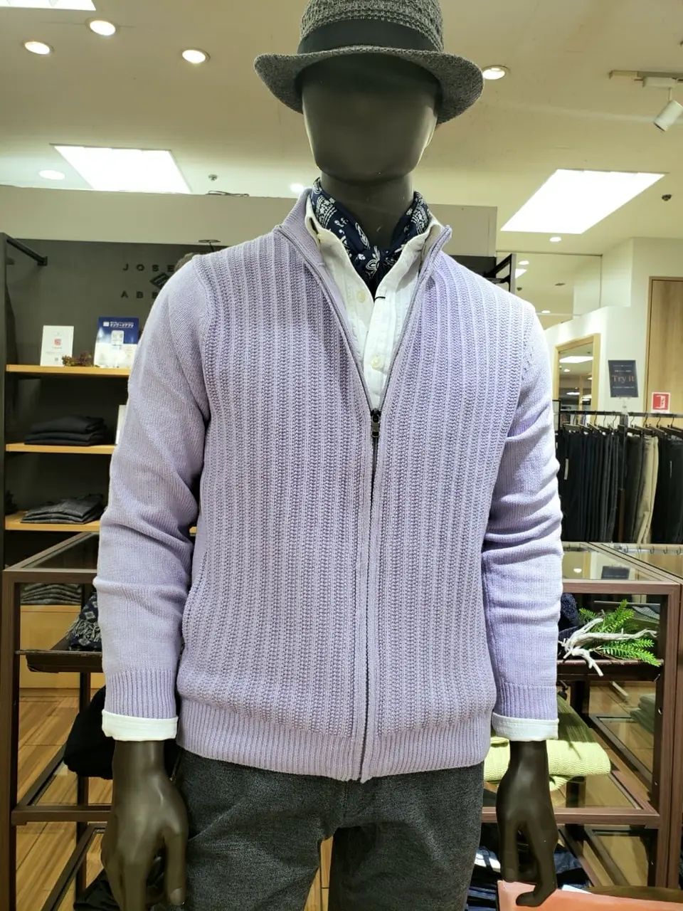 JOSEPH ABBOUD 中西 コーディネート画像