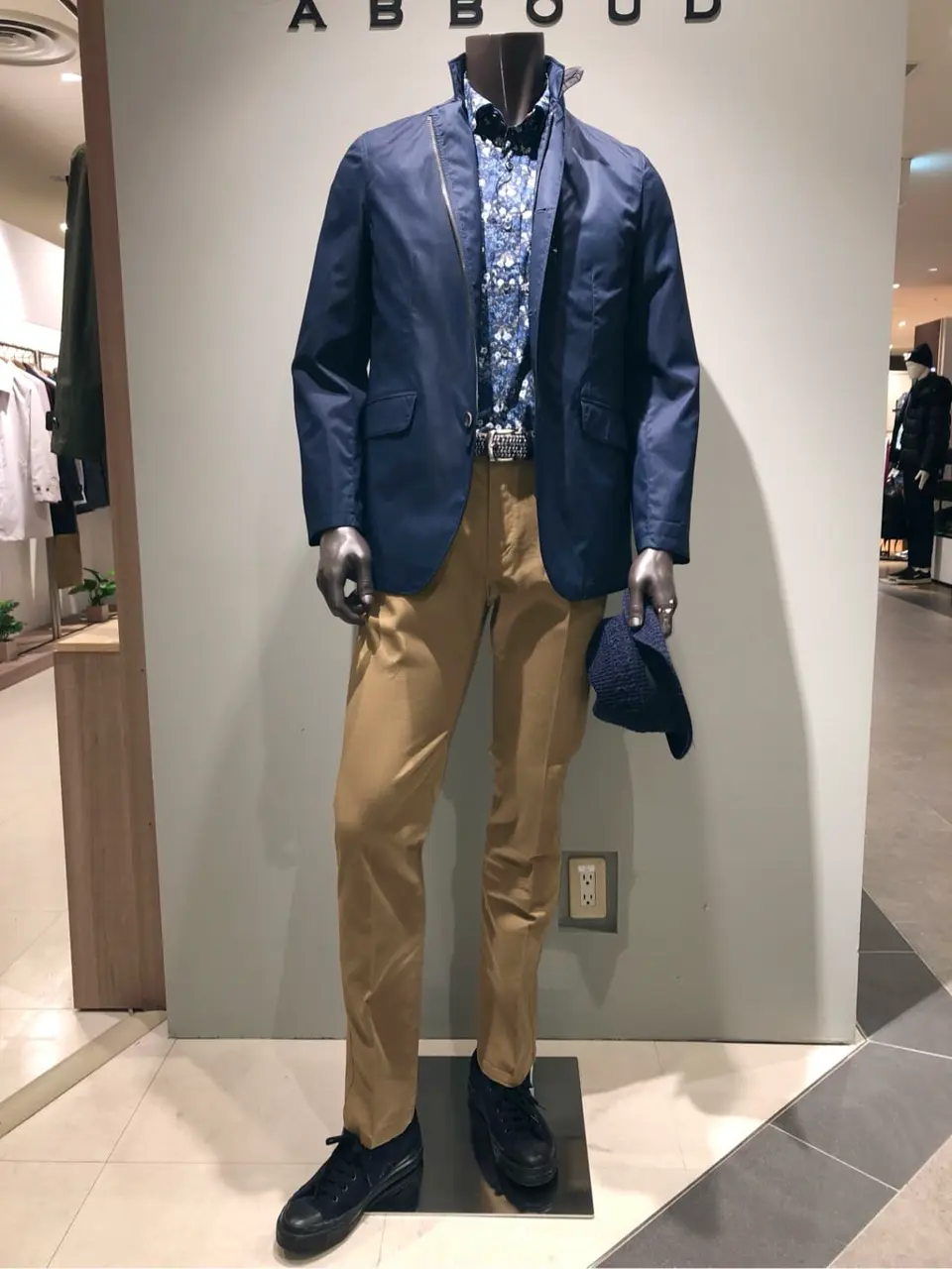 JOSEPH ABBOUD 川田 コーディネート画像