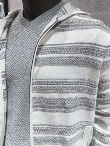 JOSEPH ABBOUD 二澤 コーディネート画像