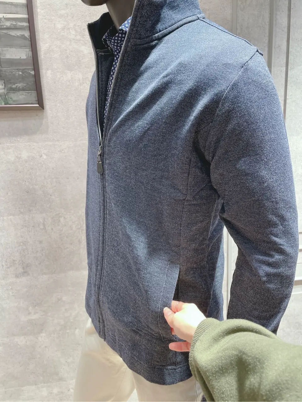 JOSEPH ABBOUD 二澤 コーディネート画像