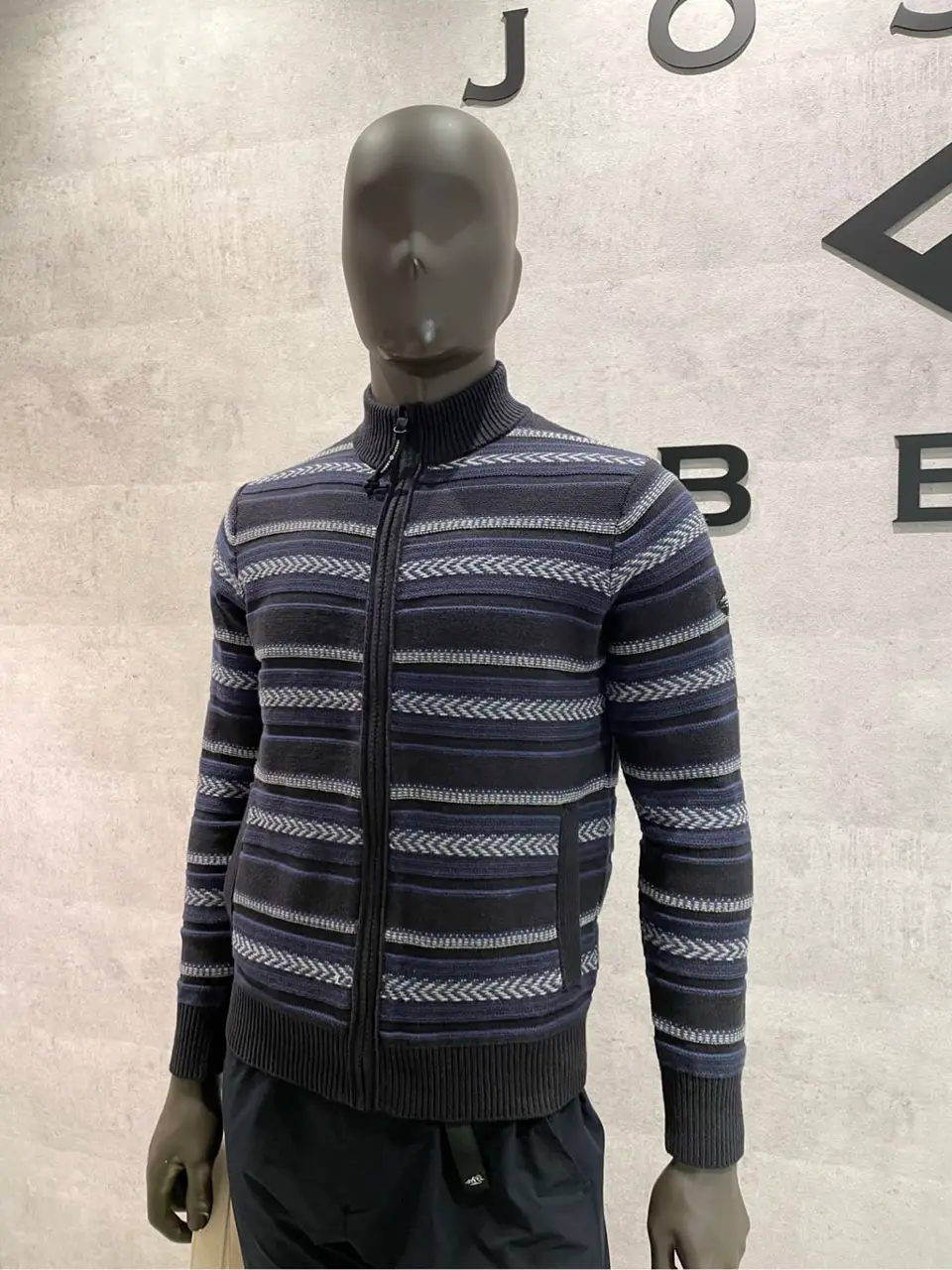 JOSEPH ABBOUD 東　 コーディネート画像