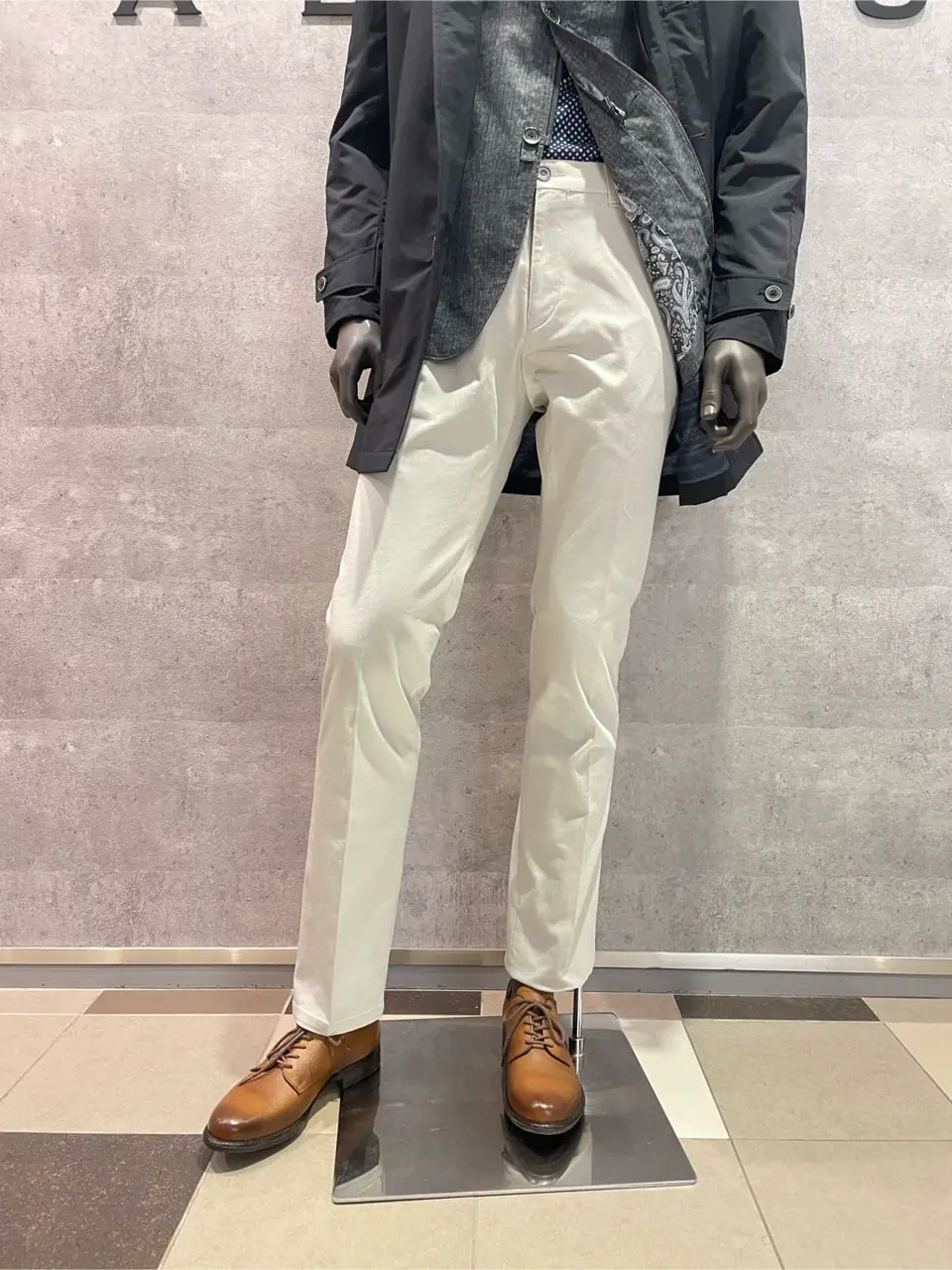 JOSEPH ABBOUD 東　 コーディネート画像