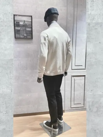 JOSEPH ABBOUD 二澤 コーディネート画像