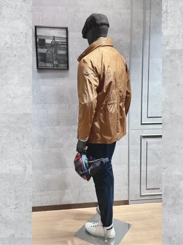 JOSEPH ABBOUD 二澤 コーディネート画像