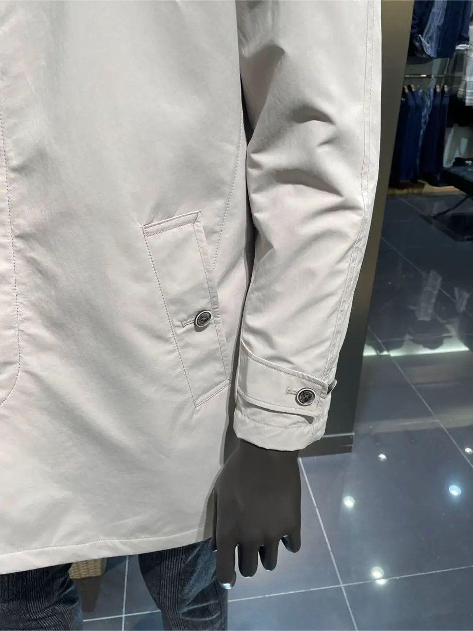 JOSEPH ABBOUD 渡辺あやこ コーディネート画像