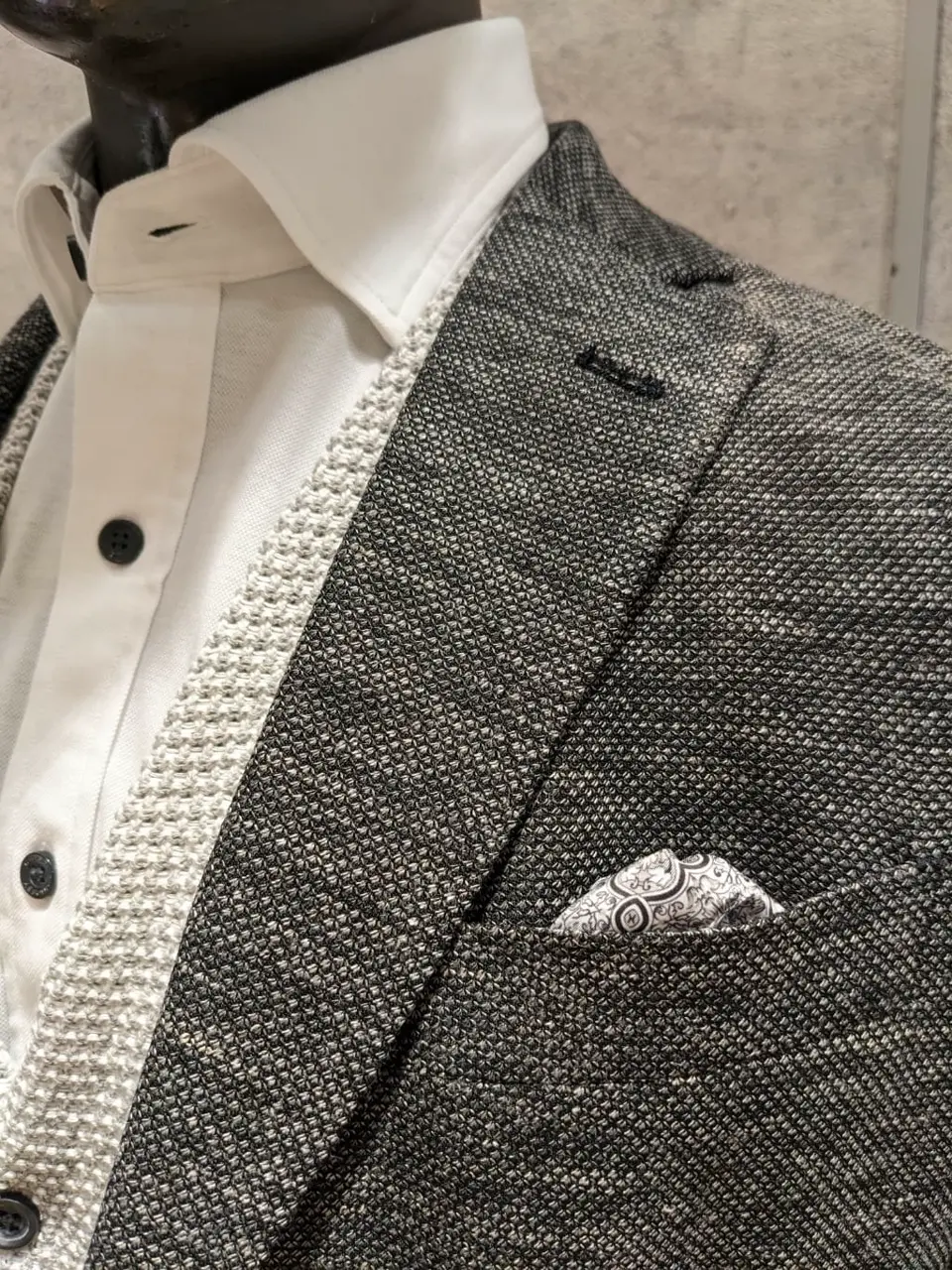 JOSEPH ABBOUD 大久 コーディネート画像