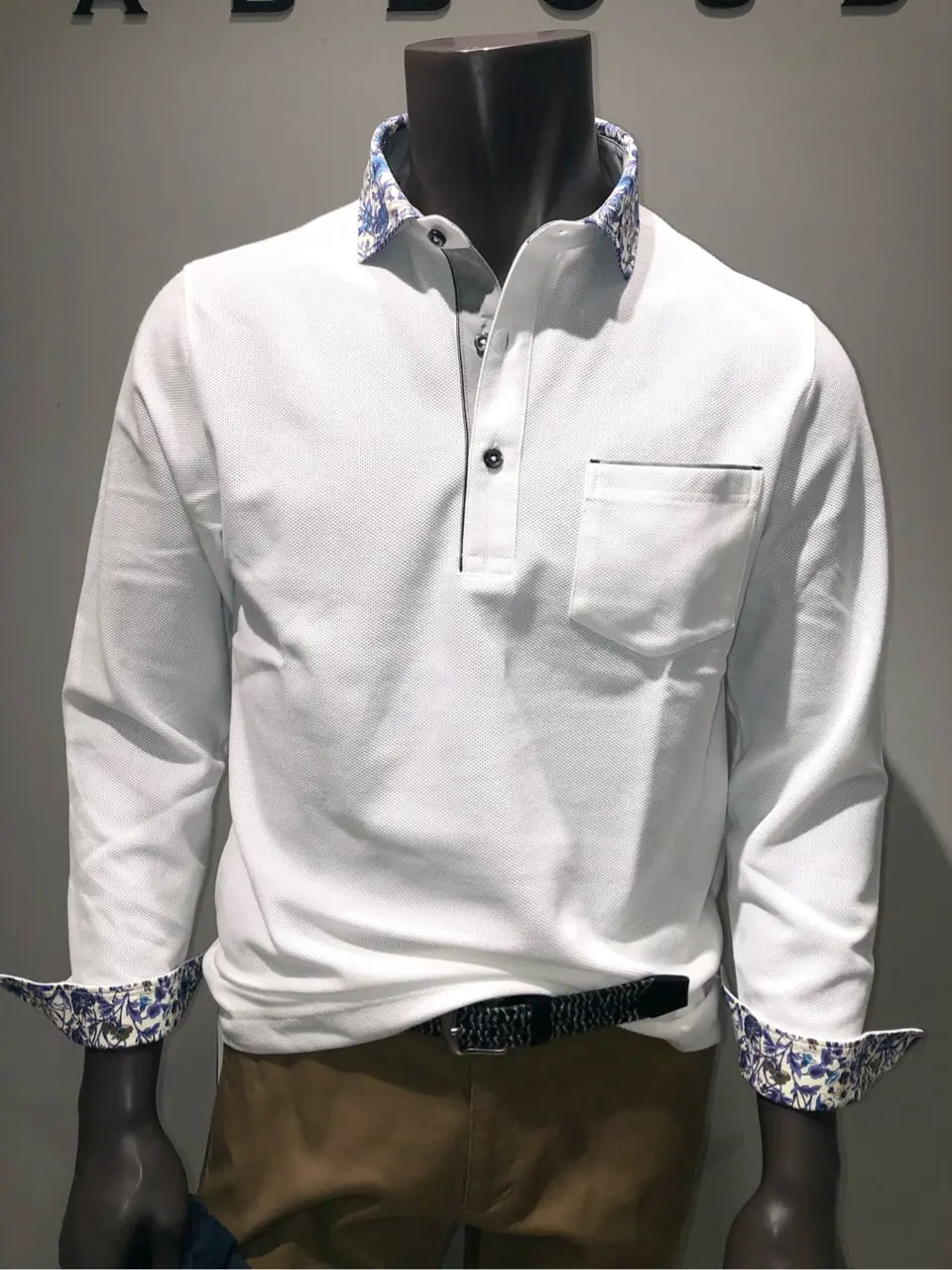 JOSEPH ABBOUD 川田 コーディネート画像