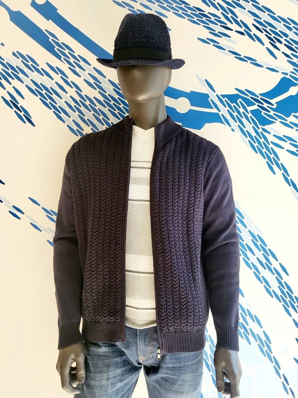 JOSEPH ABBOUD 亀井 コーディネート画像