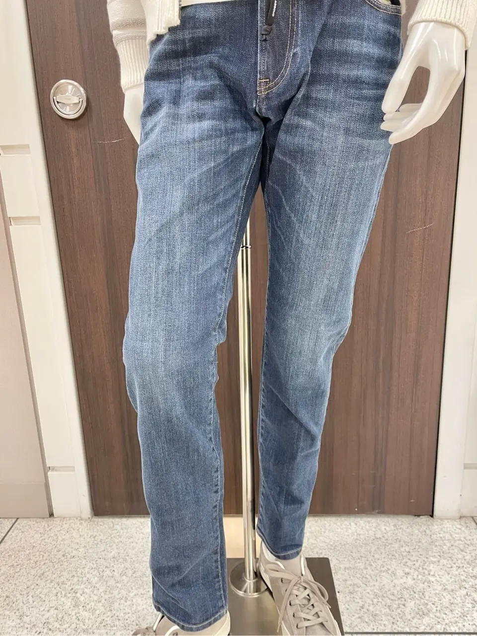 JOSEPH ABBOUD 松山 コーディネート画像