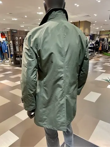 JOSEPH ABBOUD 渡辺あやこ コーディネート画像