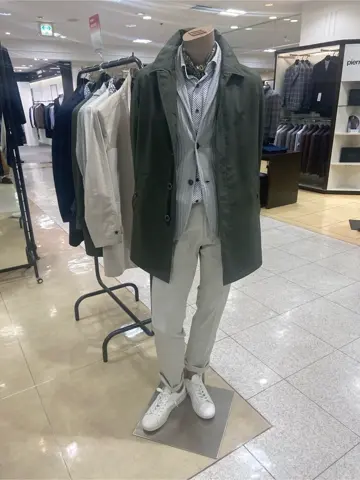 JOSEPH ABBOUD たかい　かおり コーディネート画像