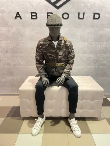 JOSEPH ABBOUD 東　 コーディネート画像