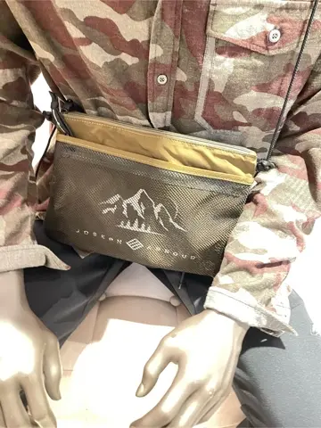 JOSEPH ABBOUD 東　 コーディネート画像