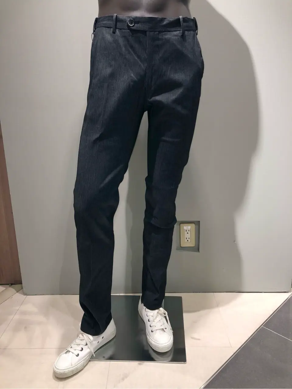 JOSEPH ABBOUD 川田 コーディネート画像