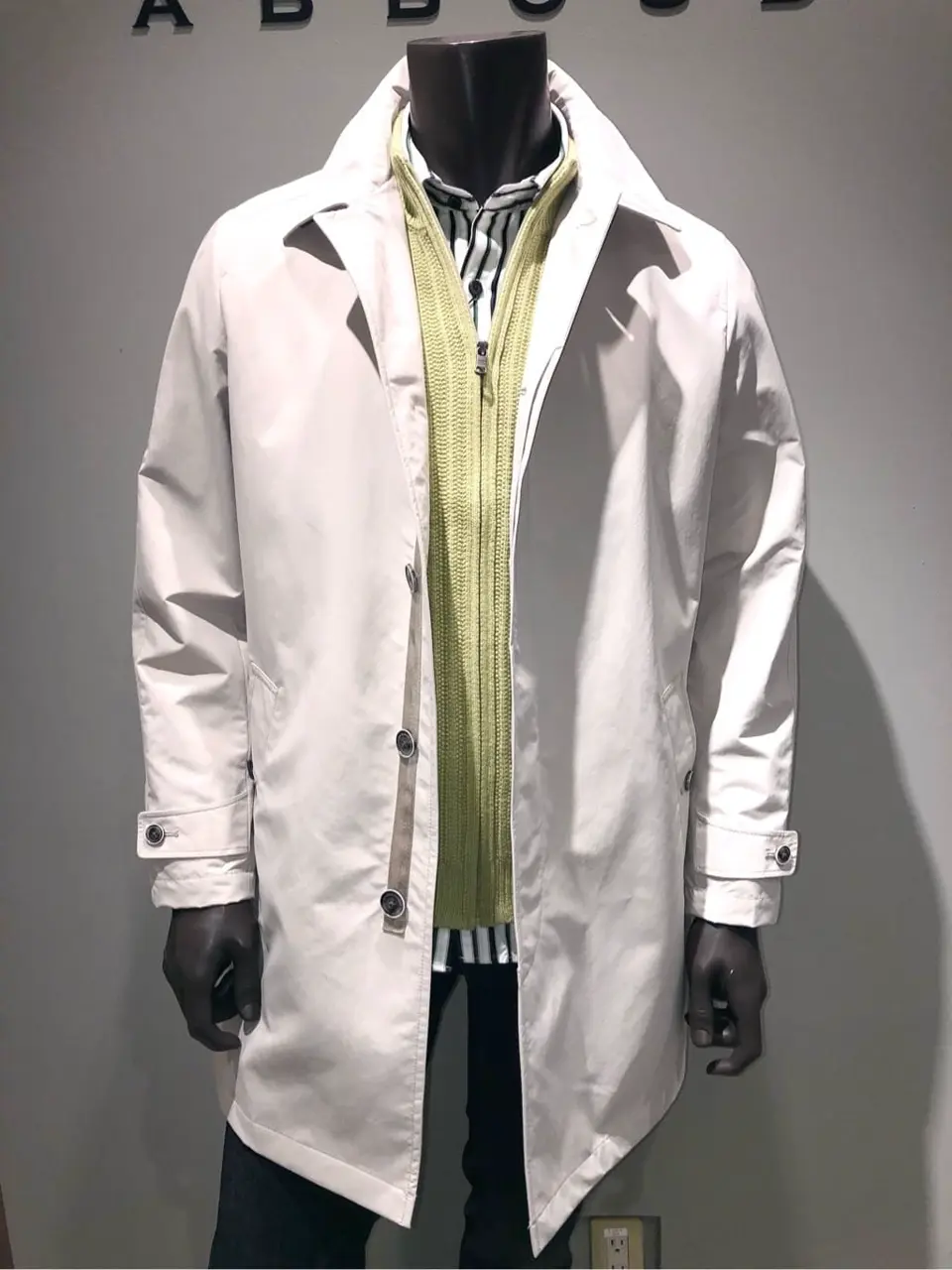 JOSEPH ABBOUD 川田 コーディネート画像