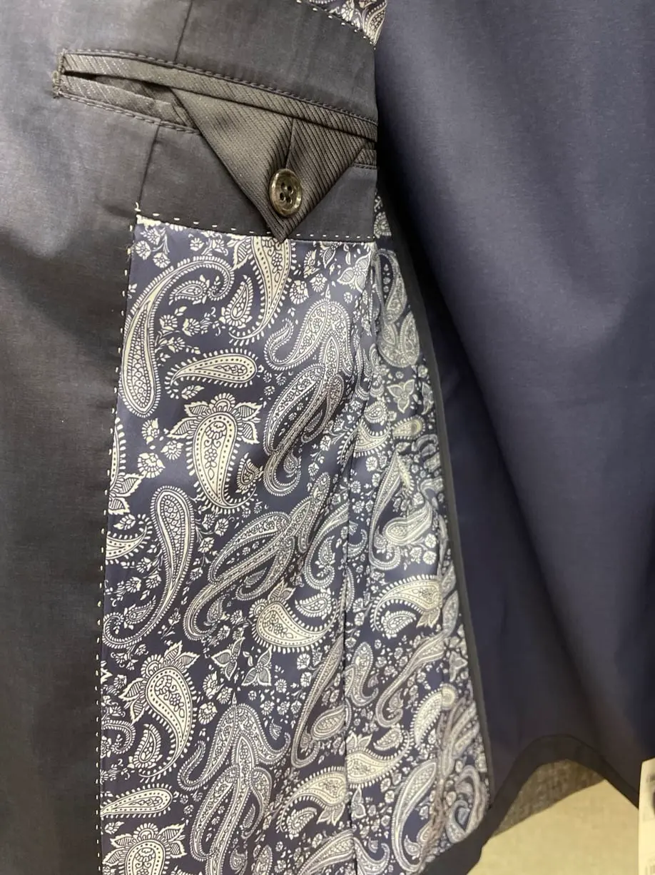 JOSEPH ABBOUD 辰見 コーディネート画像