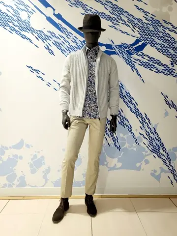 JOSEPH ABBOUD 亀井 コーディネート画像