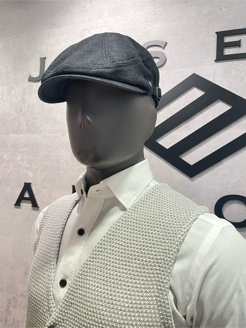 JOSEPH ABBOUD 東　 コーディネート画像