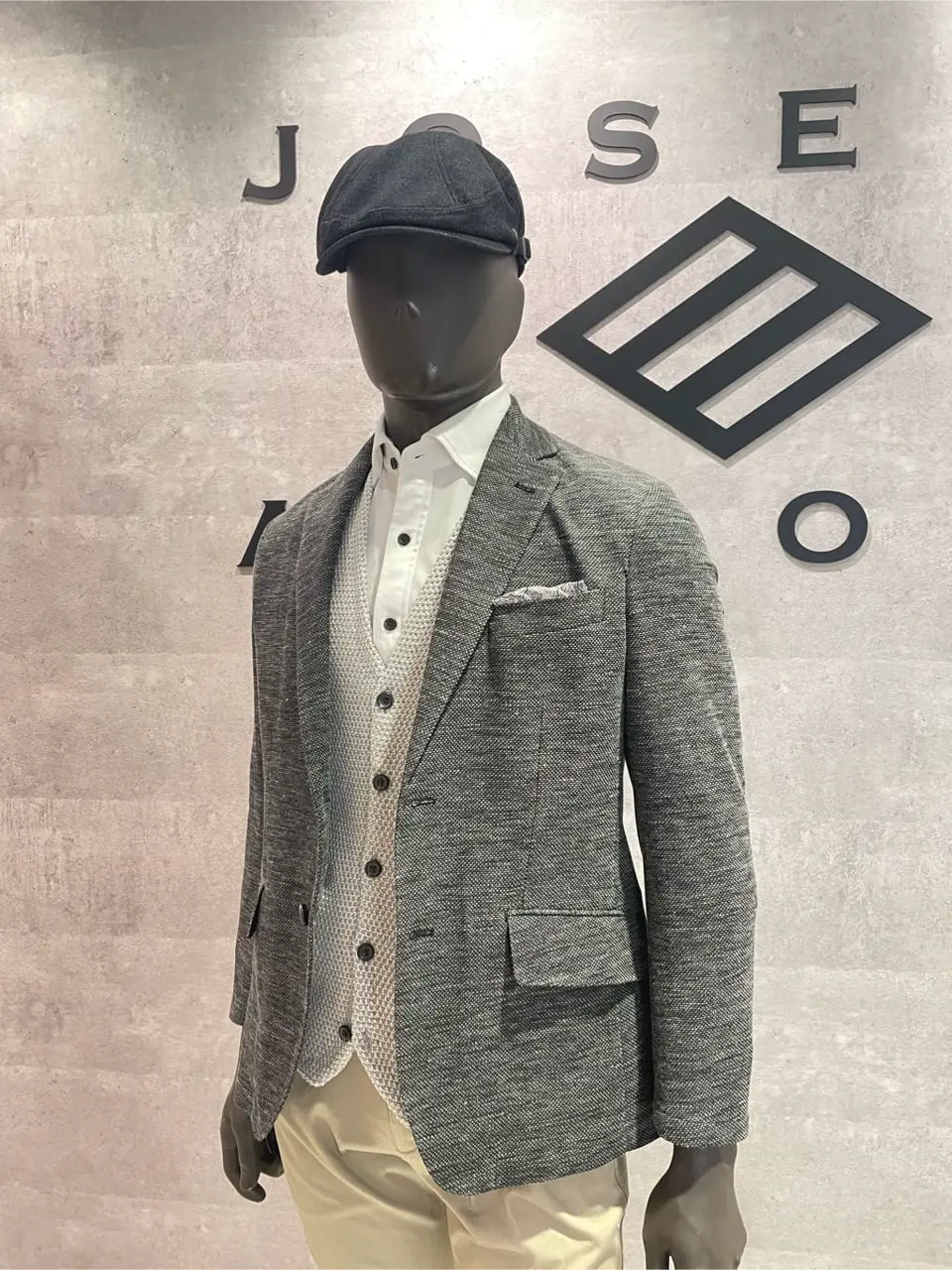 JOSEPH ABBOUD 東　 コーディネート画像