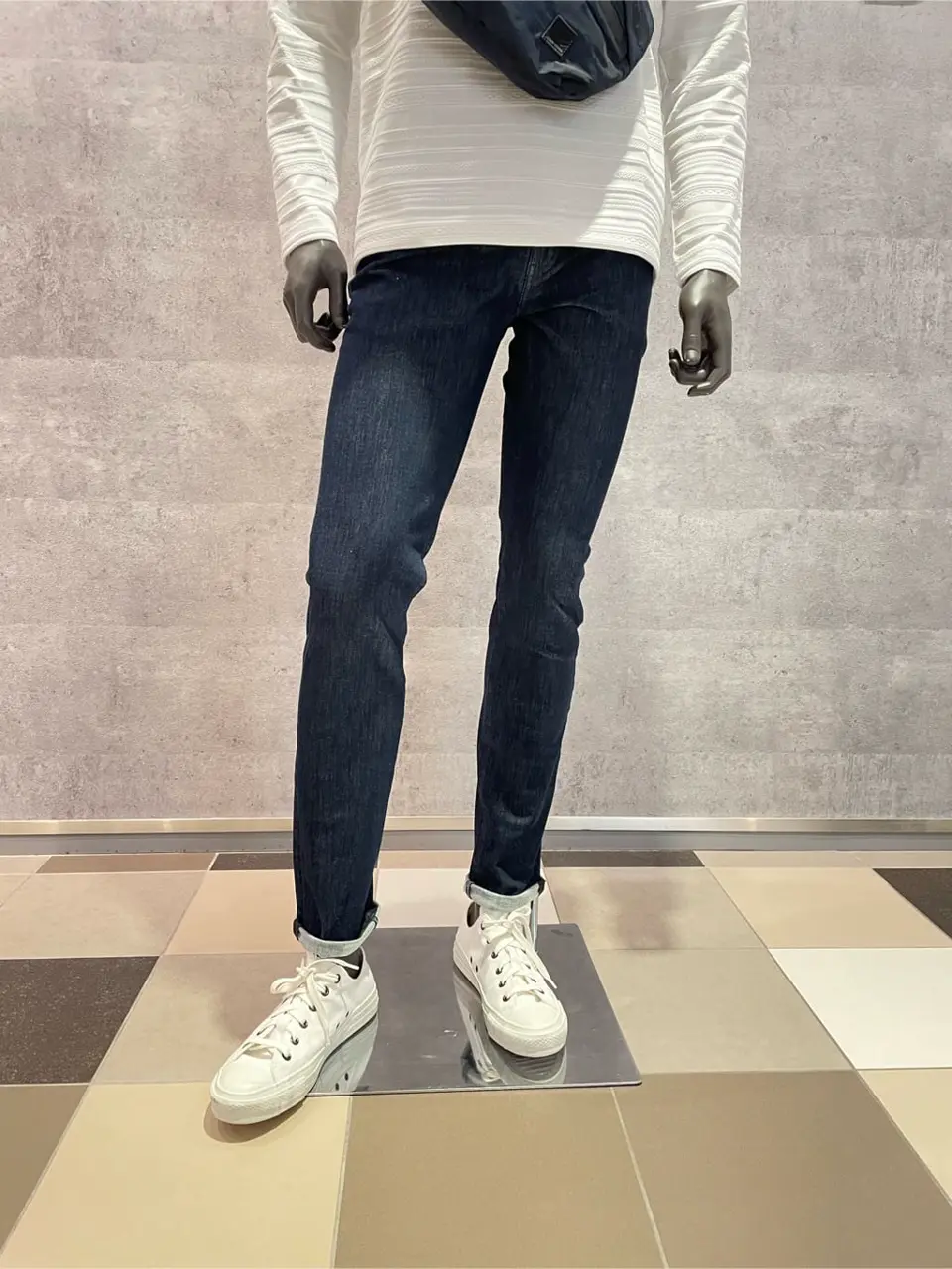 JOSEPH ABBOUD 東　 コーディネート画像