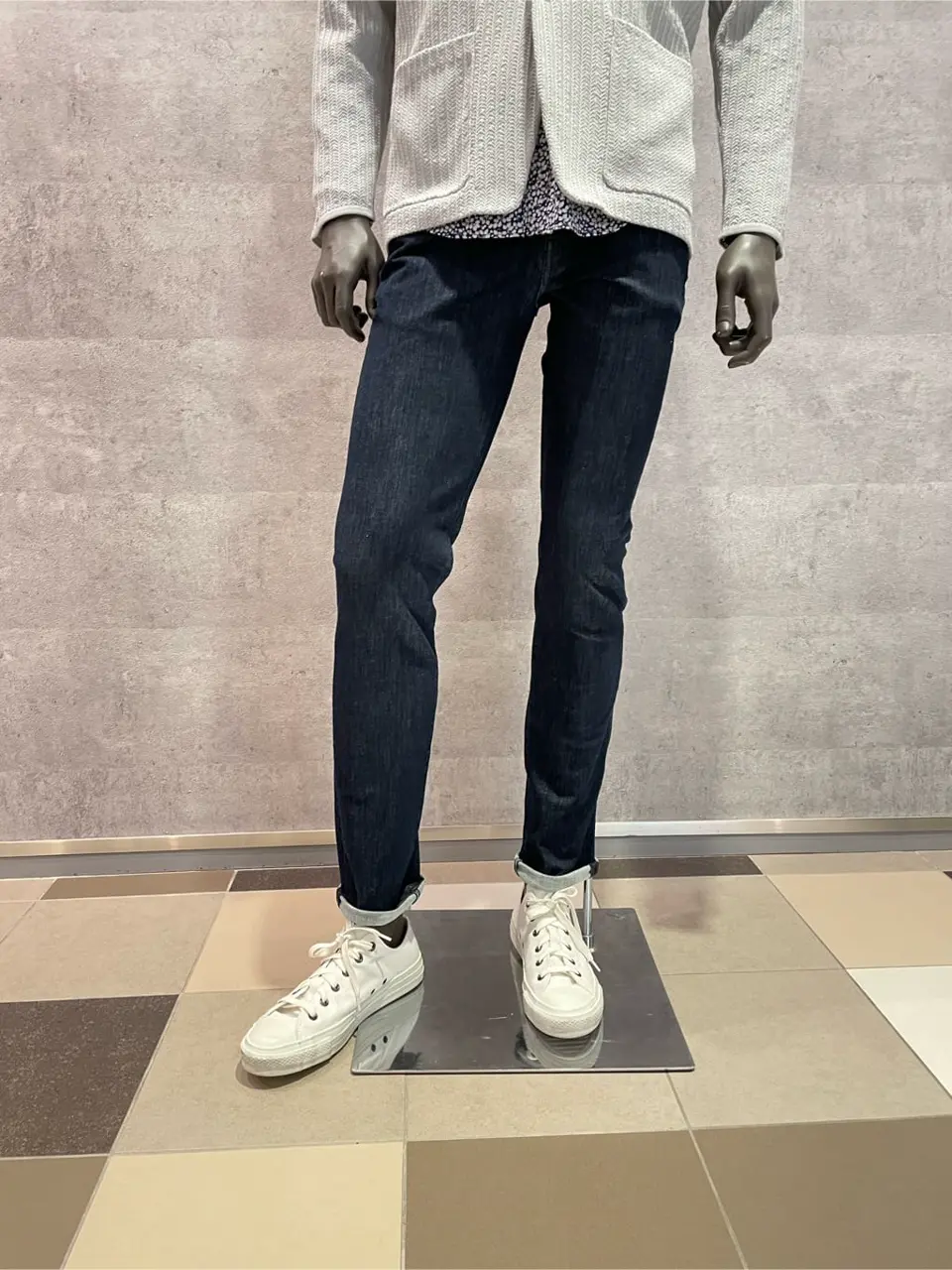 JOSEPH ABBOUD 東　 コーディネート画像