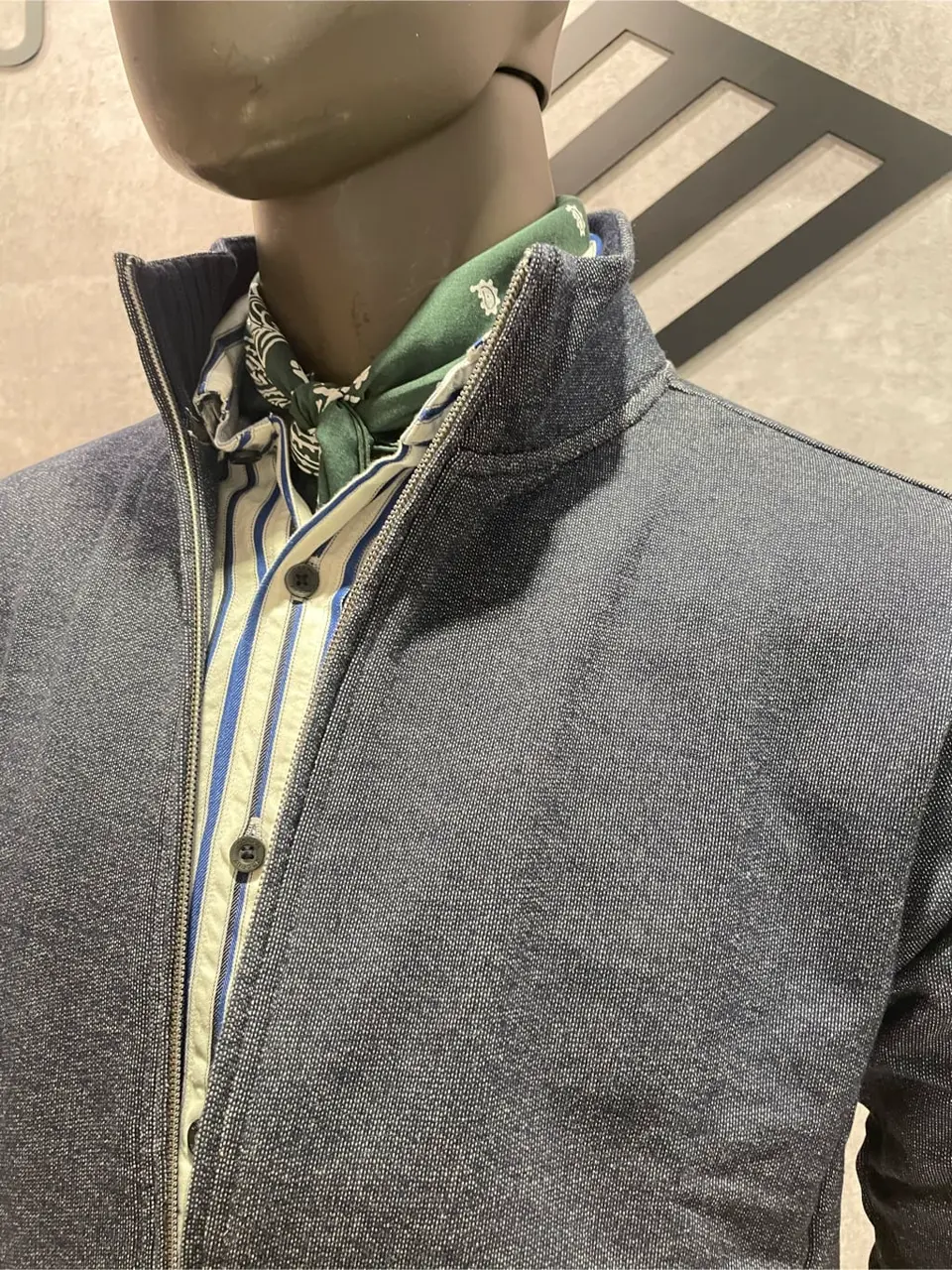 JOSEPH ABBOUD 東　 コーディネート画像