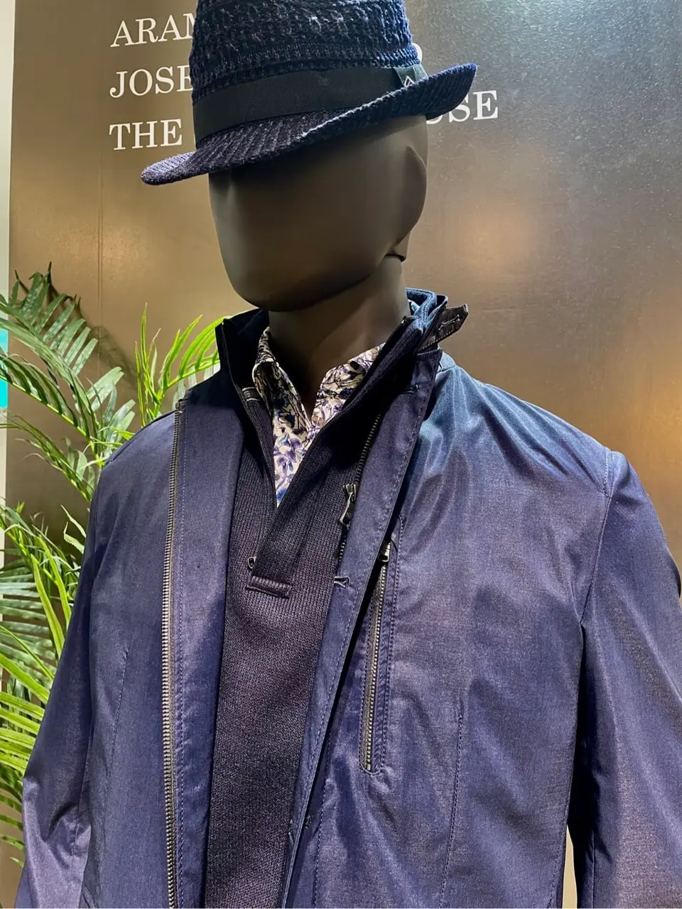 JOSEPH ABBOUD 渡辺あやこ コーディネート画像