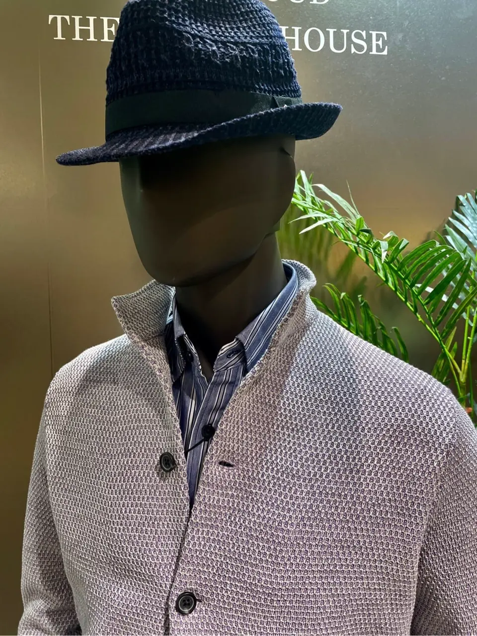 JOSEPH ABBOUD 渡辺あやこ コーディネート画像