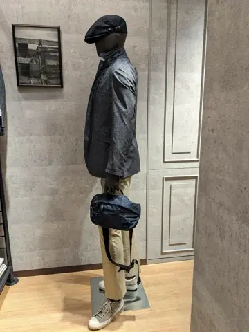 JOSEPH ABBOUD 大久 コーディネート画像