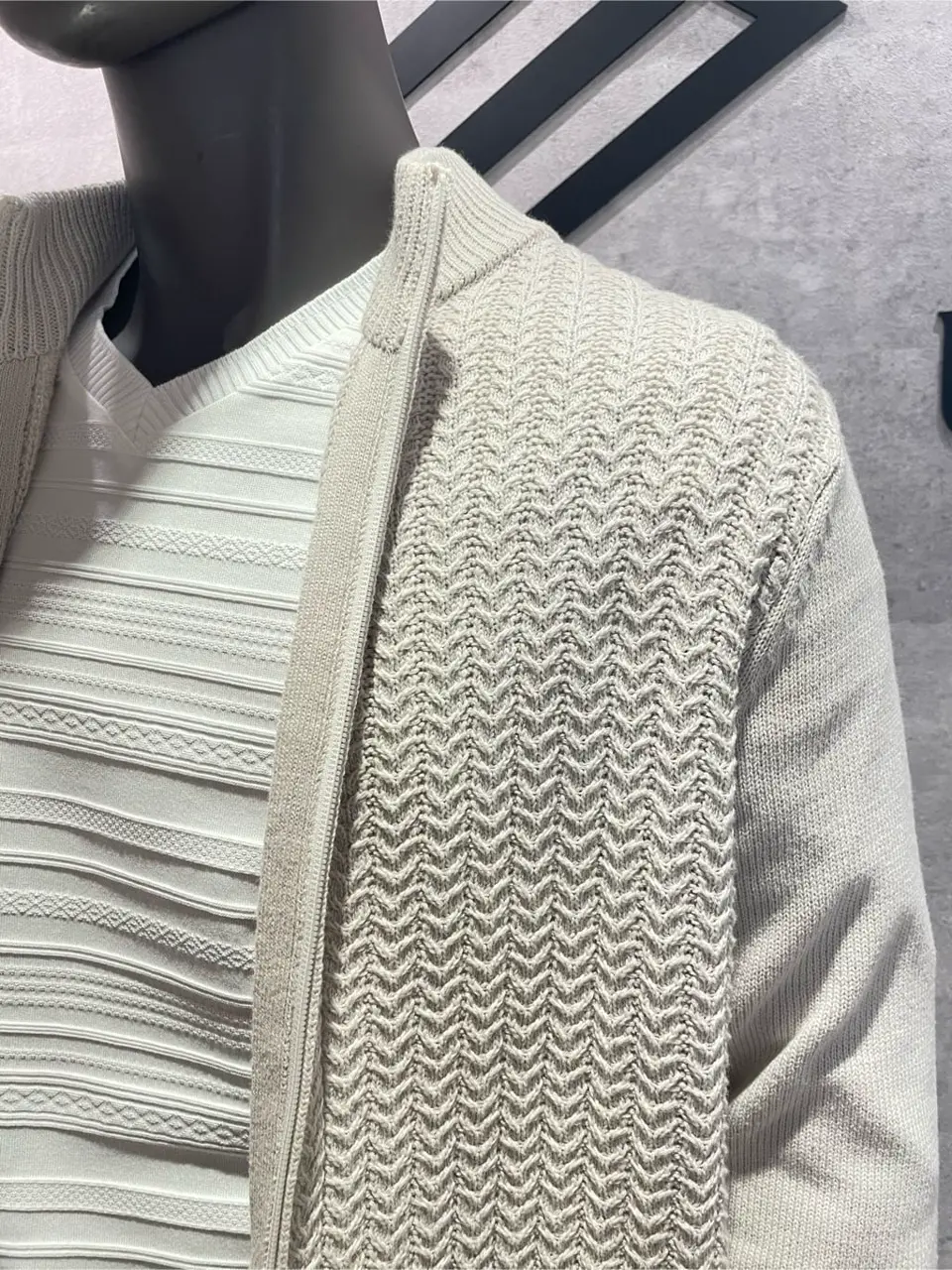 JOSEPH ABBOUD 東　 コーディネート画像