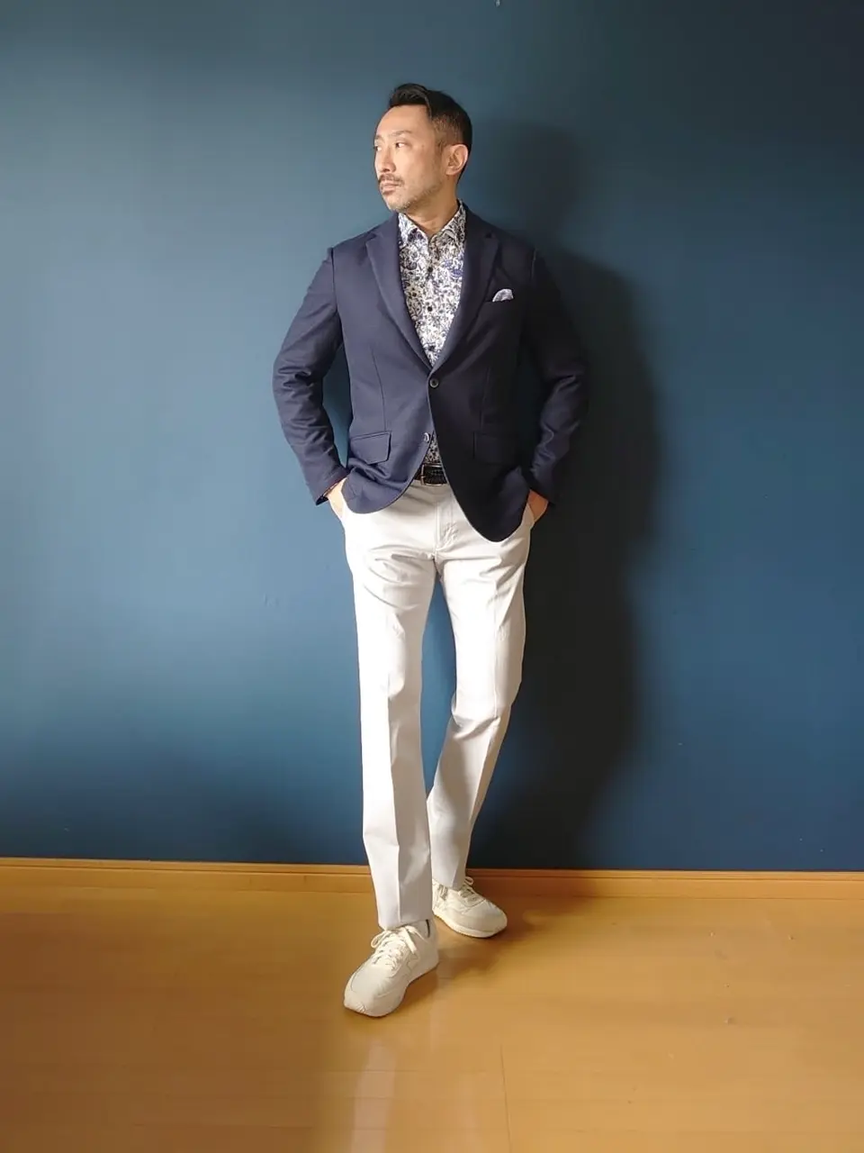 JOSEPH ABBOUD 安東 コーディネート画像