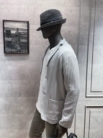 JOSEPH ABBOUD 二澤 コーディネート画像