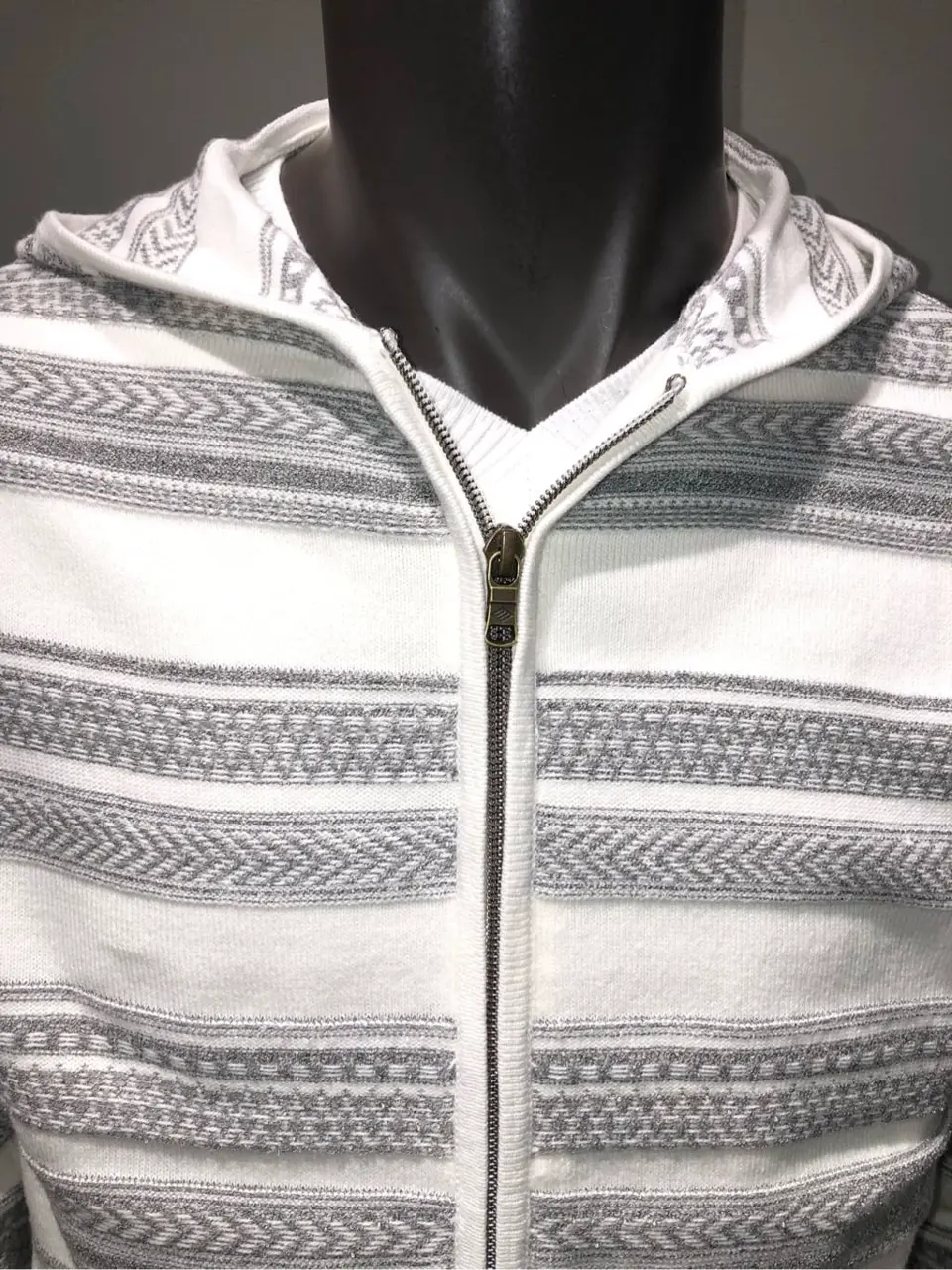 JOSEPH ABBOUD 川田 コーディネート画像