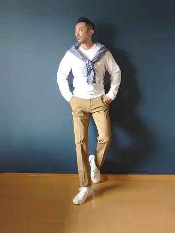 JOSEPH ABBOUD 安東 コーディネート画像