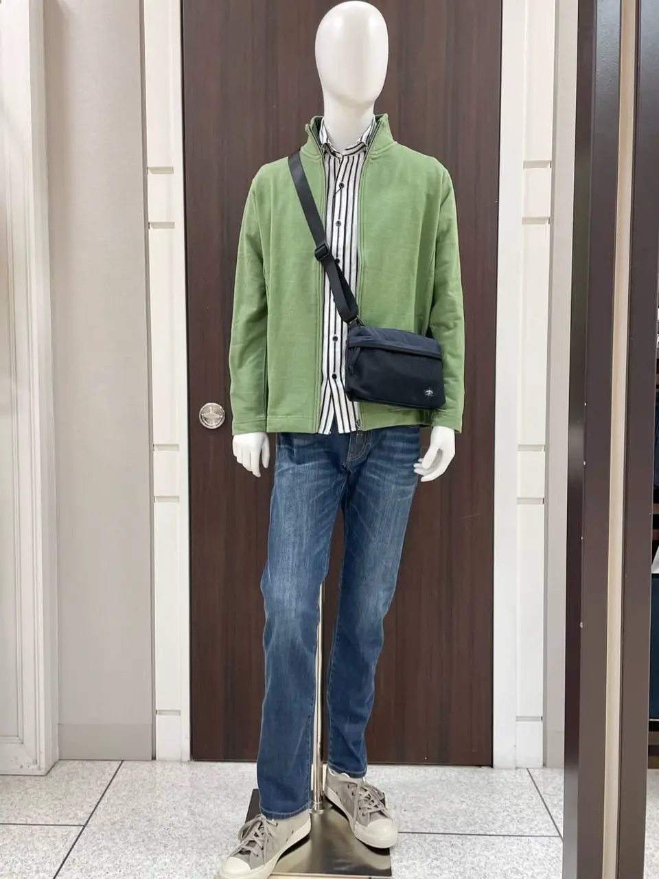 JOSEPH ABBOUD 松山 コーディネート画像