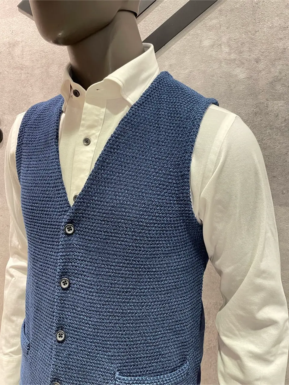 JOSEPH ABBOUD 東　 コーディネート画像