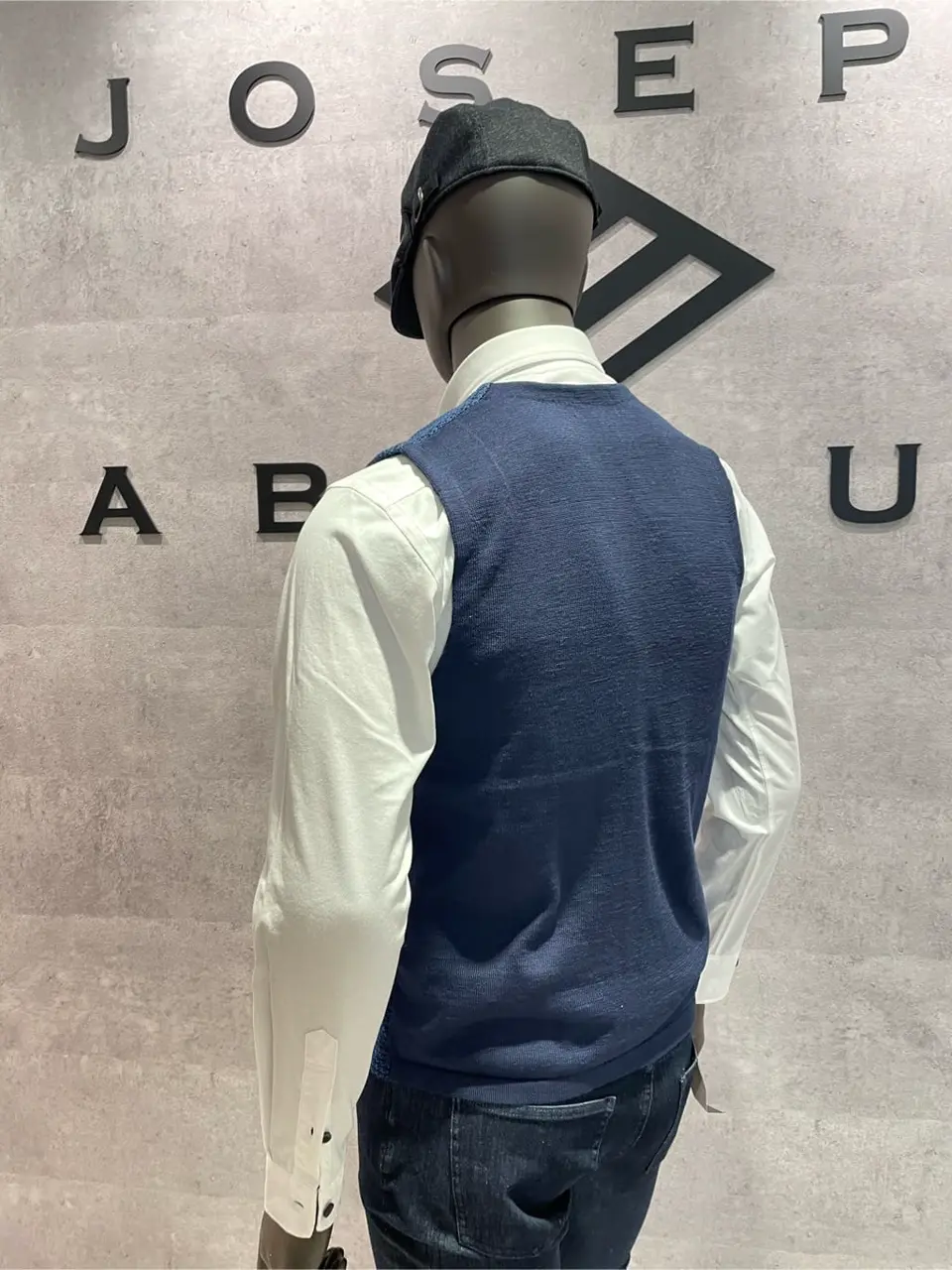 JOSEPH ABBOUD 東　 コーディネート画像