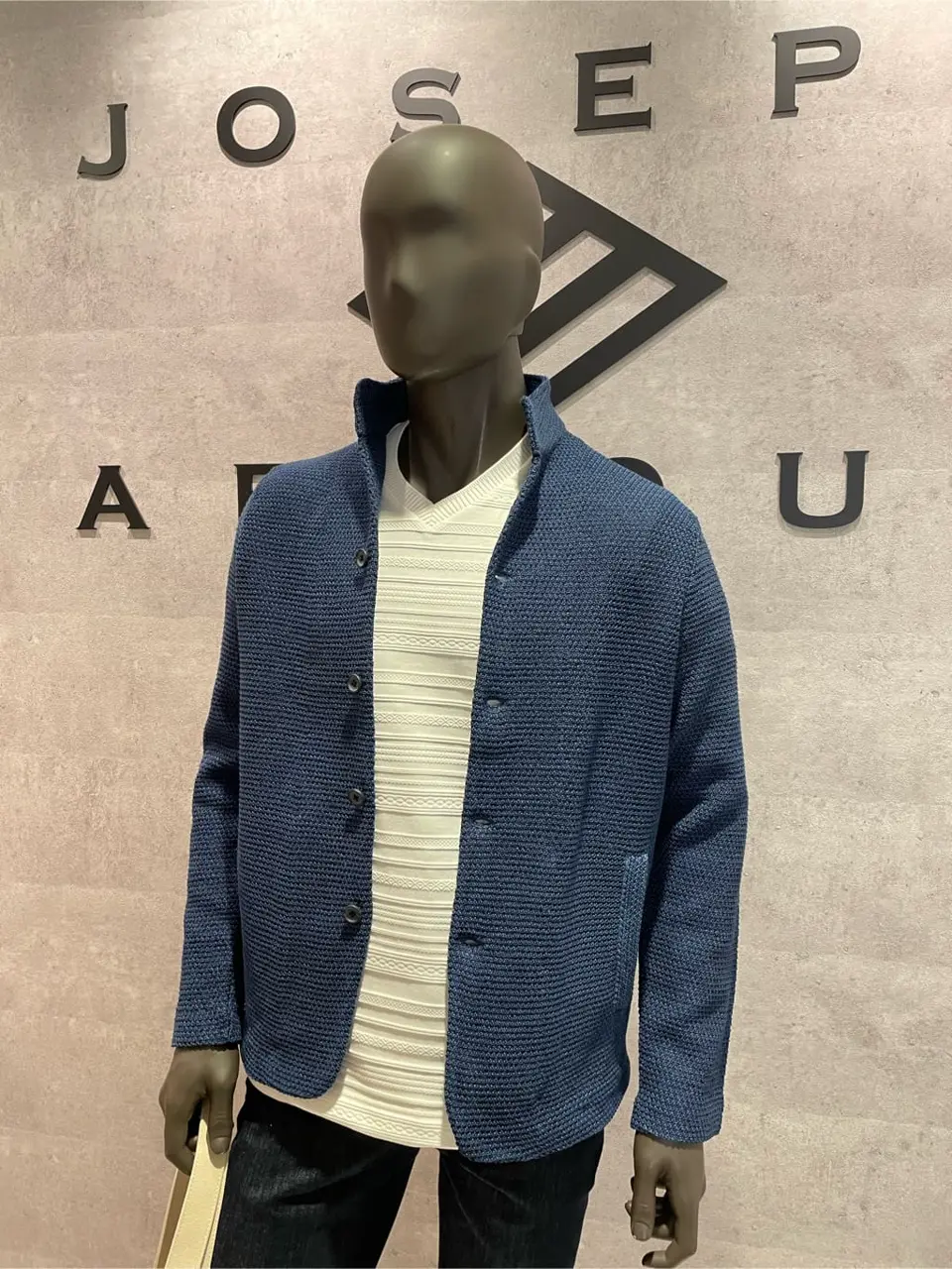 JOSEPH ABBOUD 東　 コーディネート画像