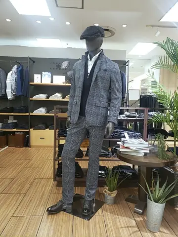 JOSEPH ABBOUD 中西 コーディネート画像