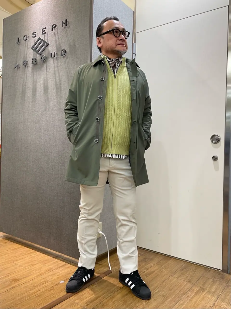 JOSEPH ABBOUD 辰見 コーディネート画像