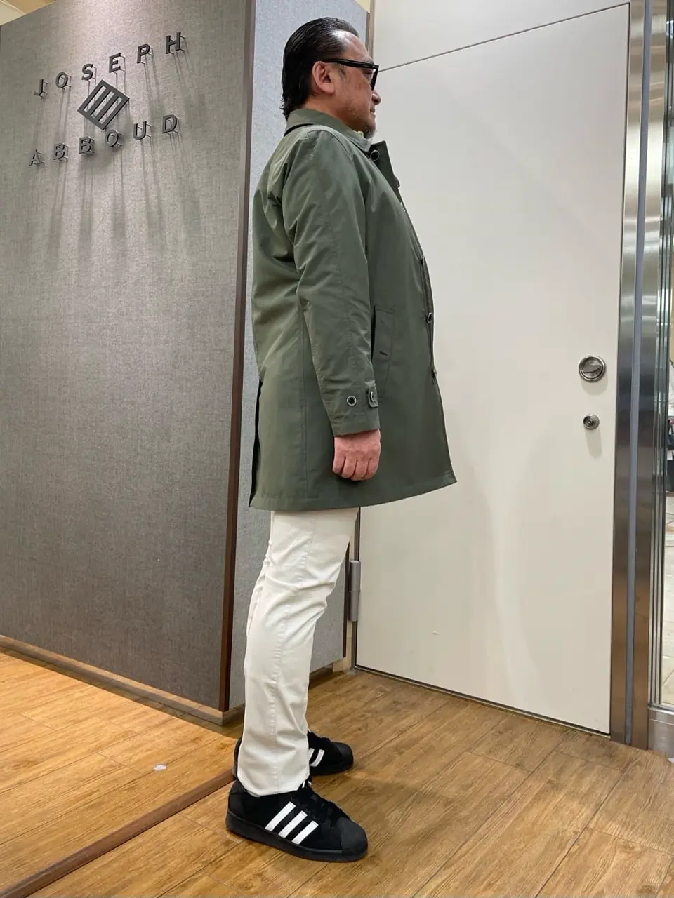 JOSEPH ABBOUD 辰見 コーディネート画像