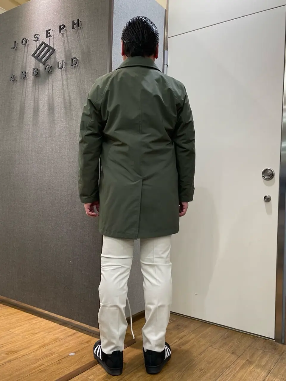 JOSEPH ABBOUD 辰見 コーディネート画像