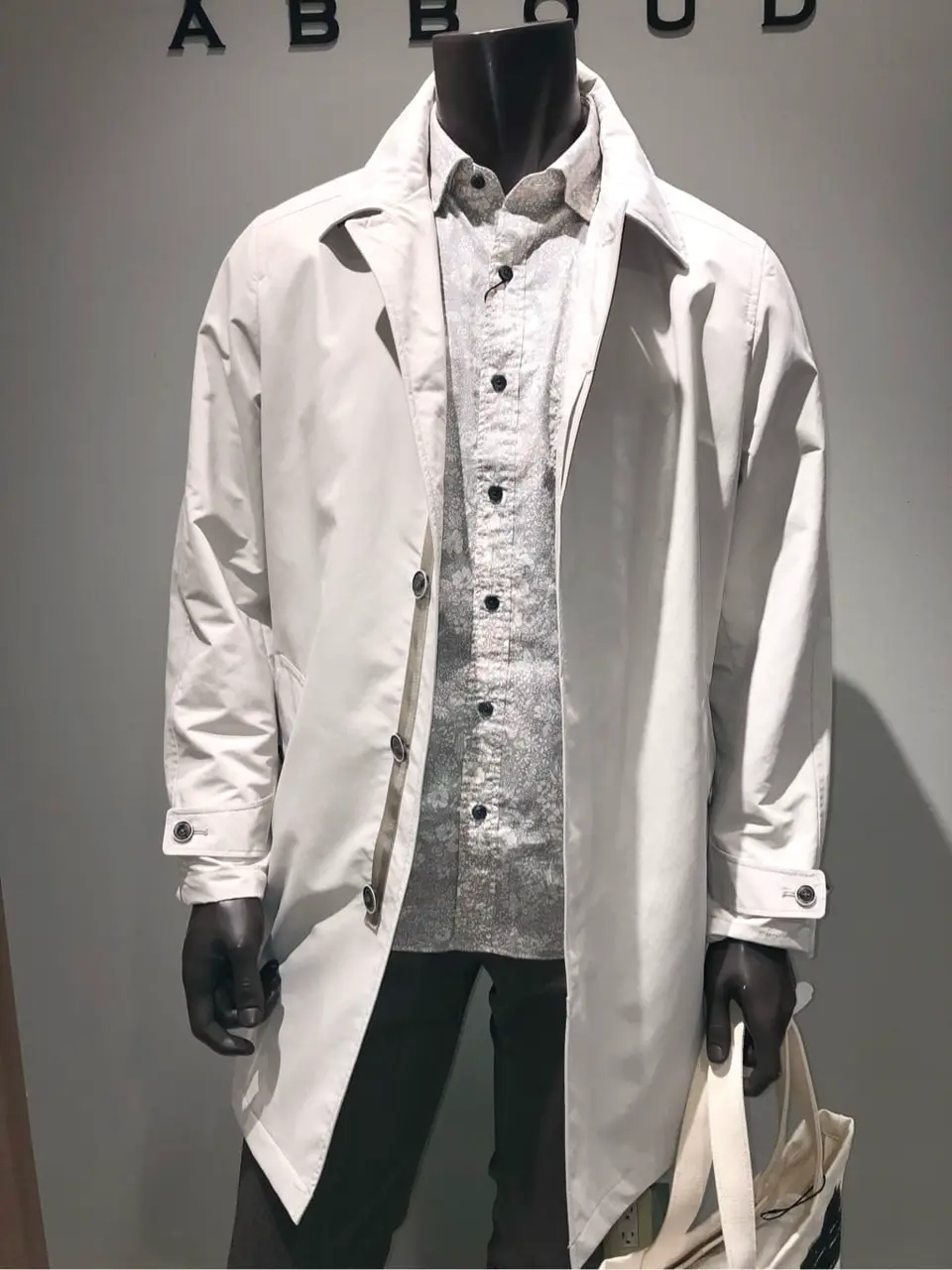 JOSEPH ABBOUD 川田 コーディネート画像