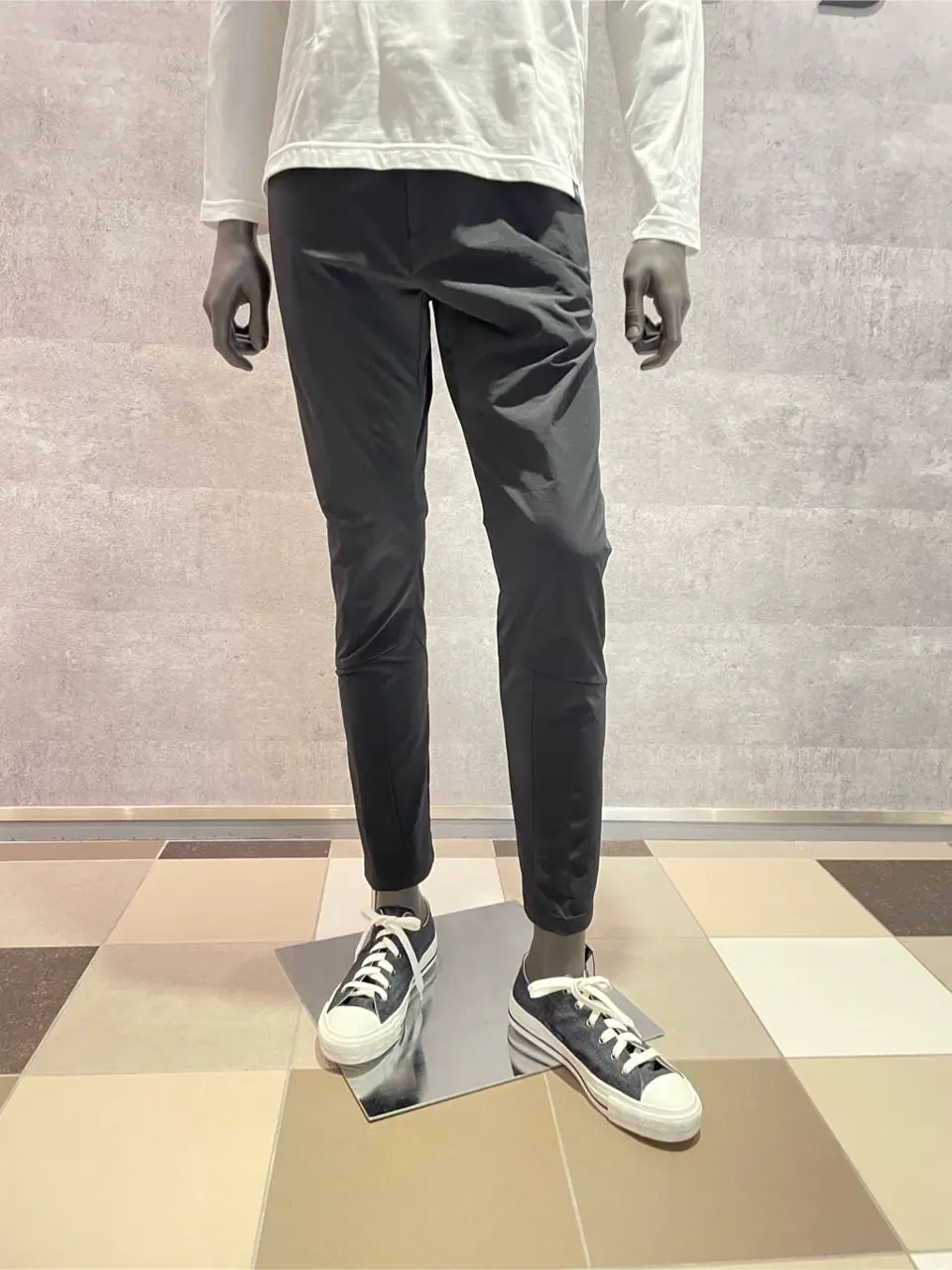 JOSEPH ABBOUD 東　 コーディネート画像