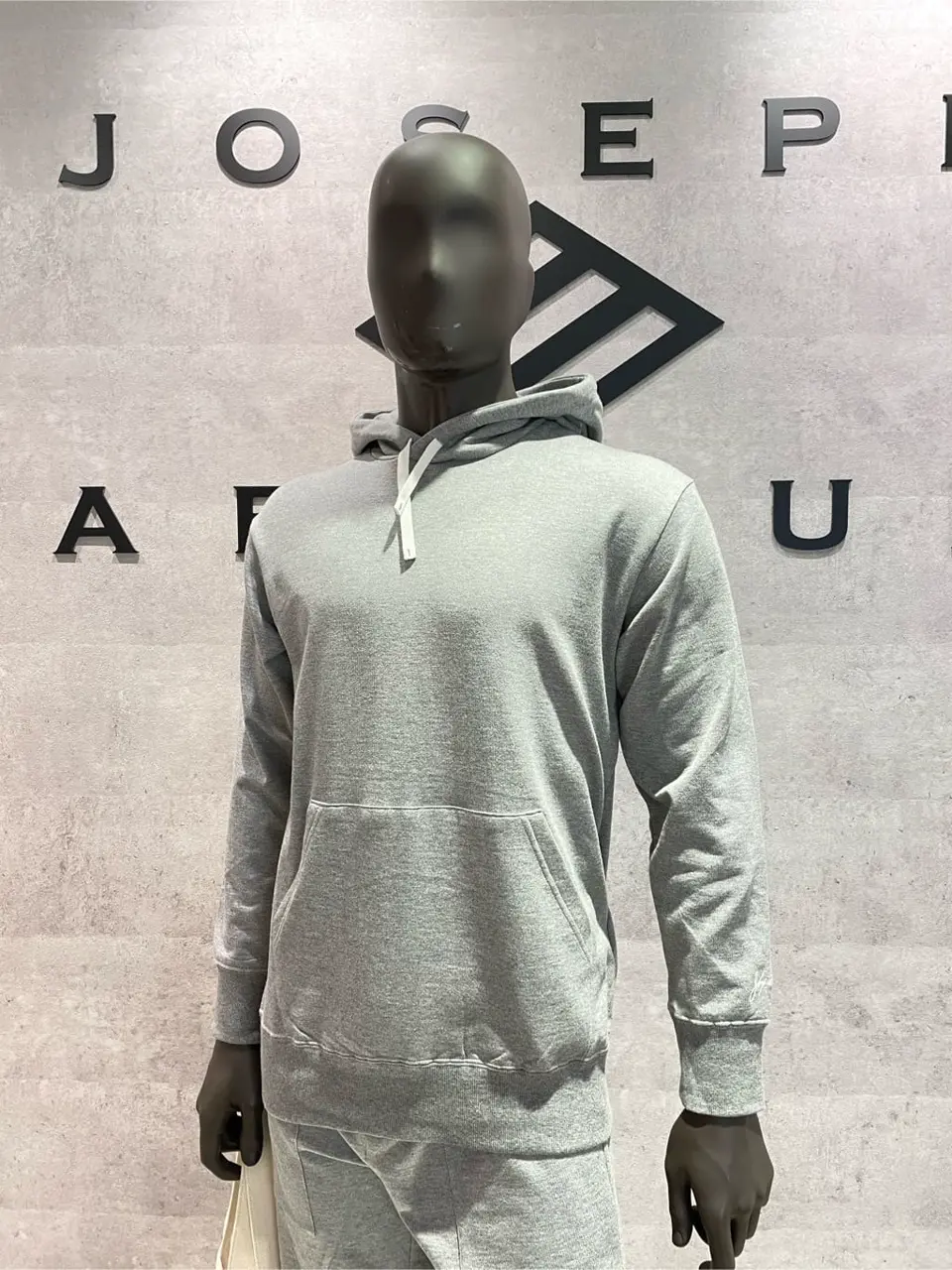 JOSEPH ABBOUD 東　 コーディネート画像