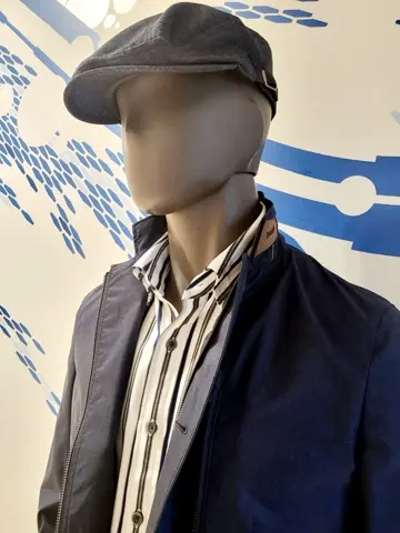 JOSEPH ABBOUD 亀井 コーディネート画像