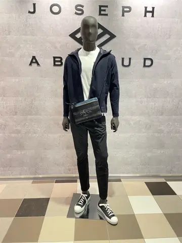 JOSEPH ABBOUD 東　 コーディネート画像