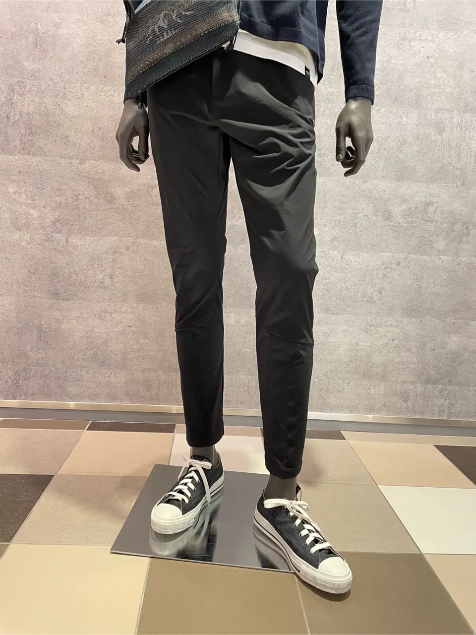 JOSEPH ABBOUD 東　 コーディネート画像