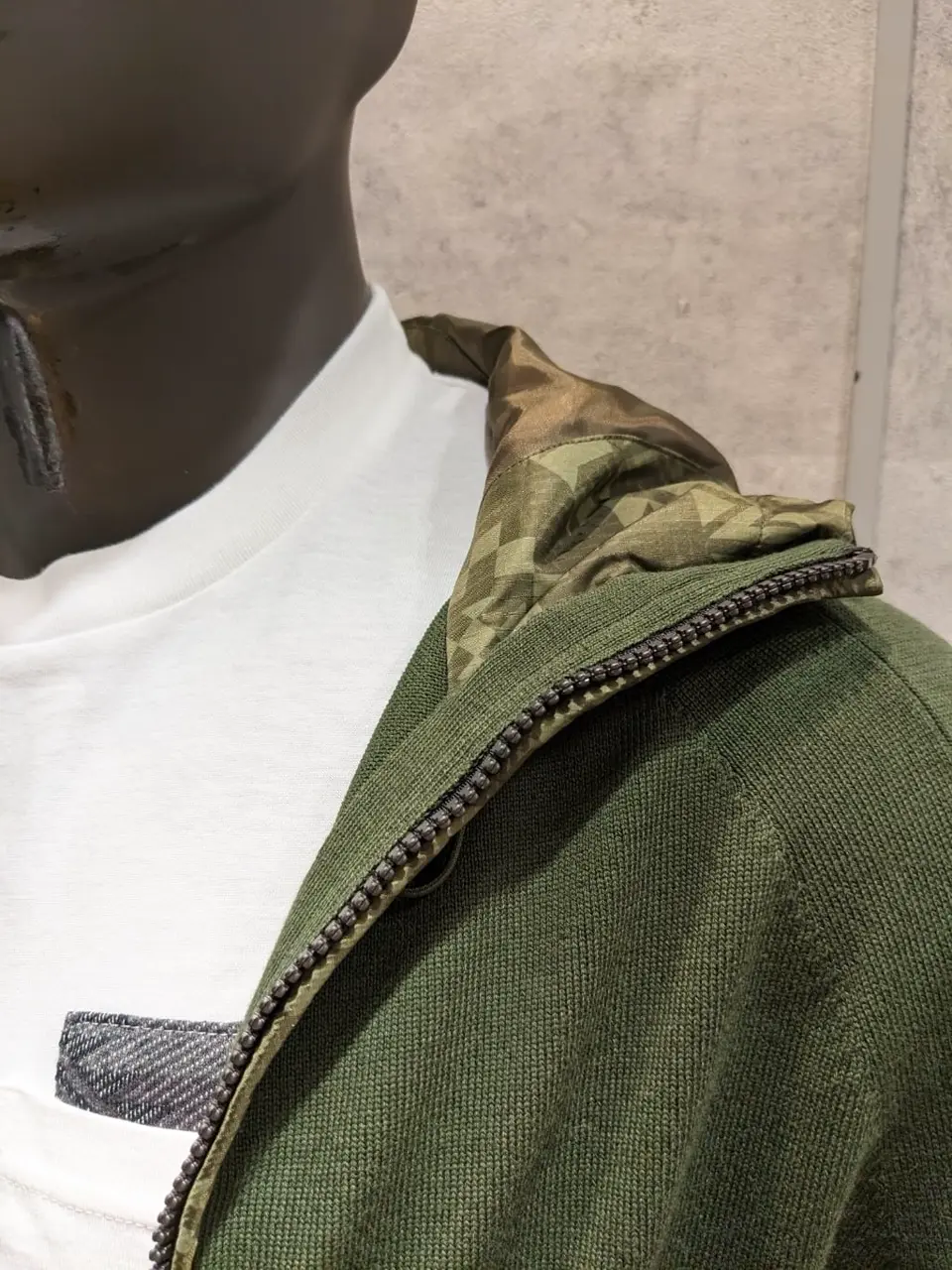 JOSEPH ABBOUD 大久 コーディネート画像