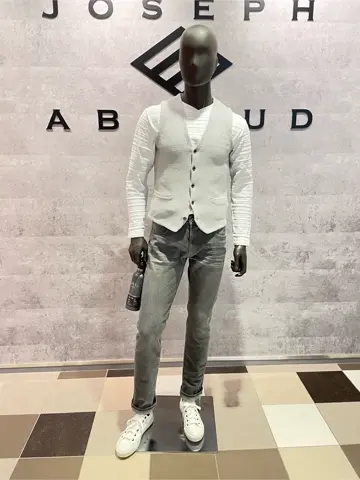 JOSEPH ABBOUD 東　 コーディネート画像